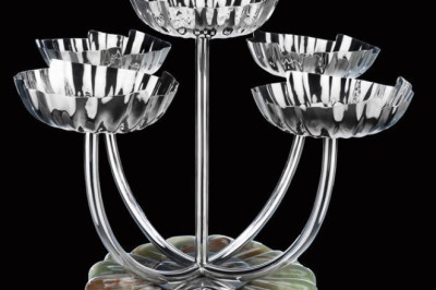 Buy Magnificent Centerpieces from Cooke & Kelvey